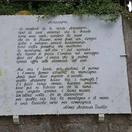 Viale Axel Munthe 2* Anacapri (Isola di Capri)